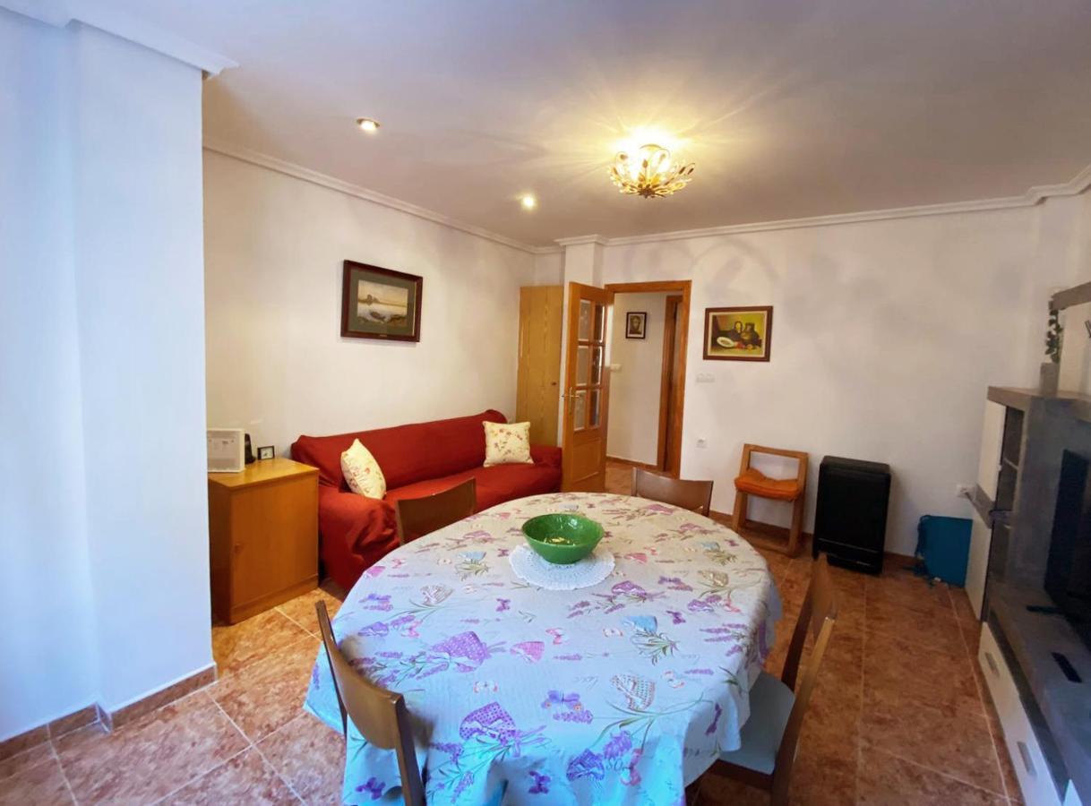 Rooms In Valencia Great Location In Shared Apartment Buitenkant foto