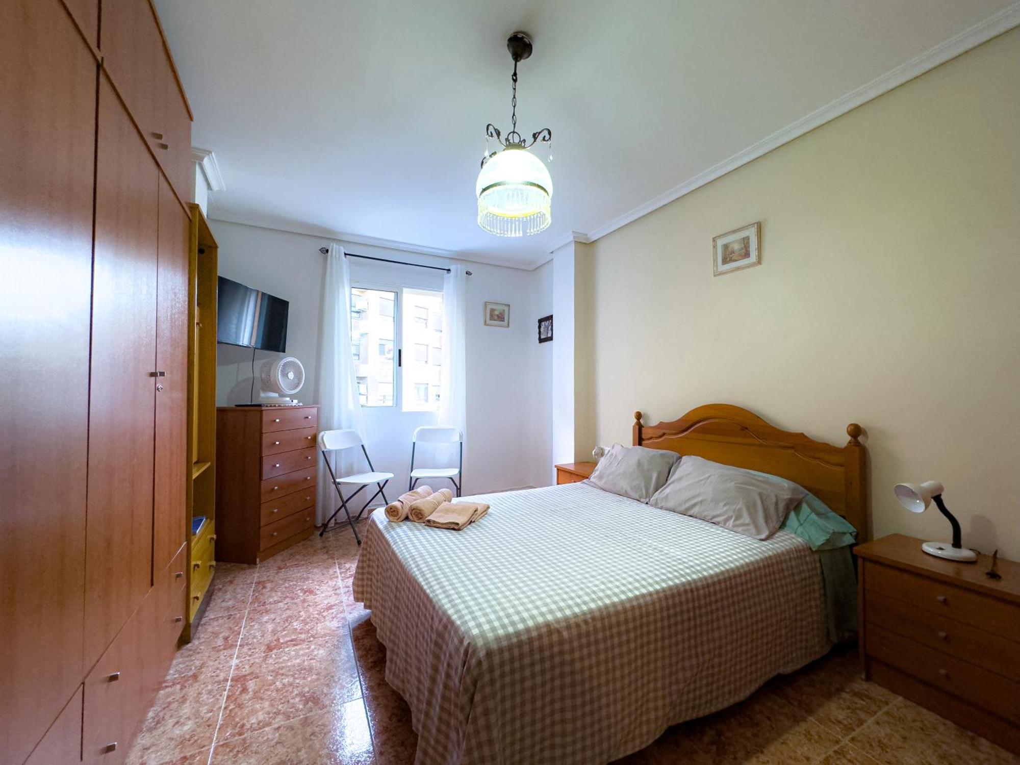 Rooms In Valencia Great Location In Shared Apartment Buitenkant foto
