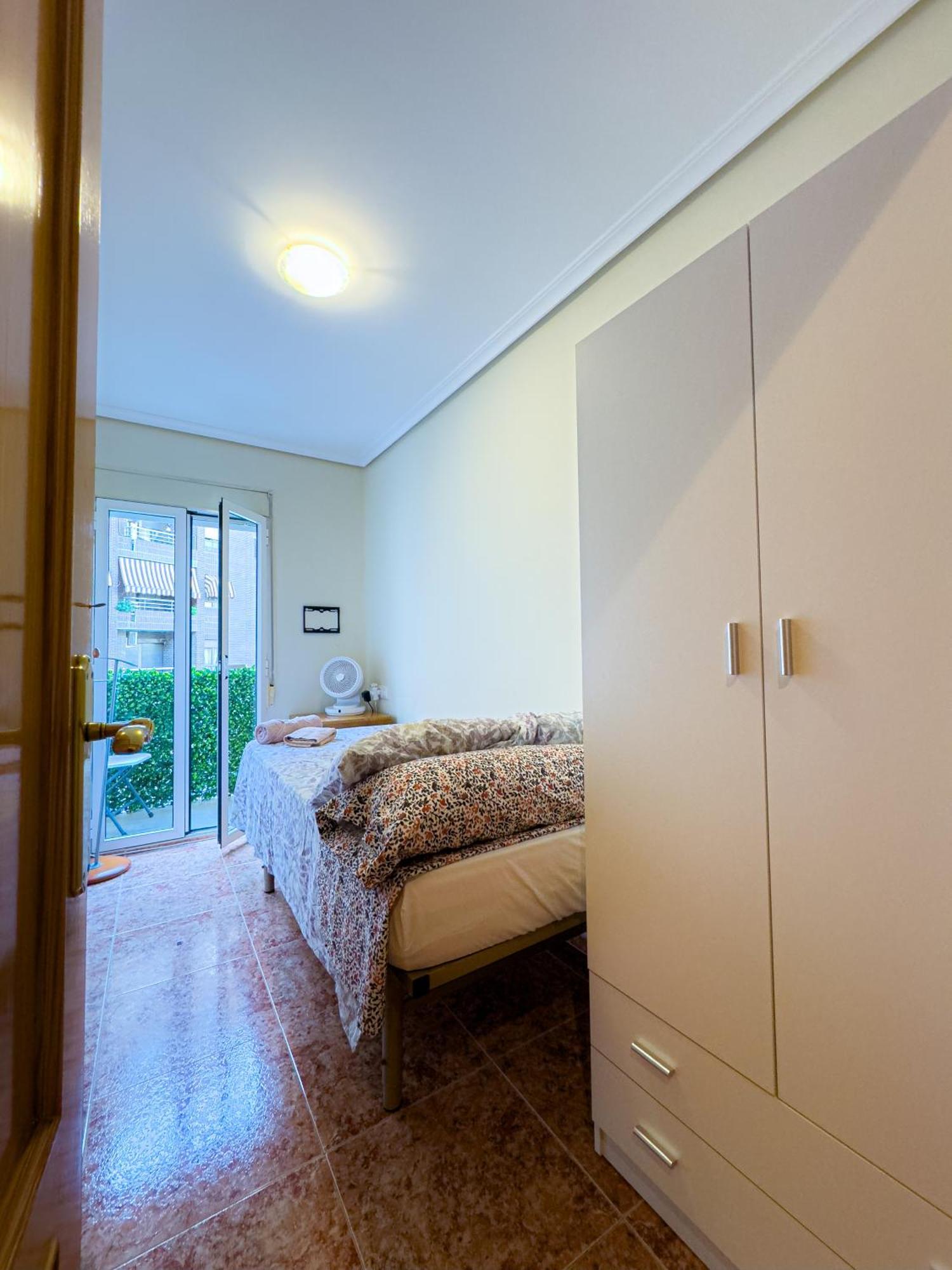 Rooms In Valencia Great Location In Shared Apartment Buitenkant foto